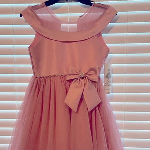 Beautiful dress never worn